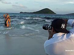 Не верю, что фотосессия Каролин Возняцки в бодипейнте для Sports Illustrated 2016 была такой горячей