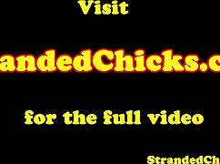 Prekleto, nabil sem majhno 18+ mlado kurbo v avtu POV