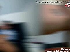 Hey, diese heiße deutsche MILF am Bahnhof aufgegabelt und hart gefickt! 😜