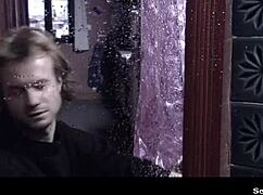 Elena Anaya a Lucia v parné scéně felace z roku 2001