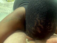 Pov Reina Negra con Máscara Facefucked Duro con Throatpie Desordenado