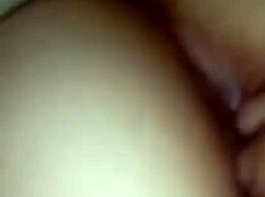 Pareja amateur comparte video íntimo casero