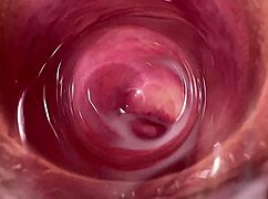 我最辣的逼展开，跟Mia奶油般的骚逼在内景镜头