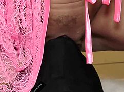 嘿，Tina和Rosella，为什么用脏尿灌满我在这粗暴群交？