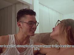 Wow, min man gjorde min fantasi verklig med Kylei Ellish, Ann Rides och Paul Travix i en vild gruppcreampie! 😍