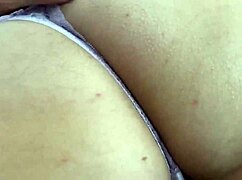 Budim svojo latino pastorko s trdo presenečenjem