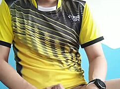 Lelaki Gay Thailand Alami Keinginan Hebat dalam Adegan Erotik