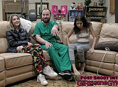 ديزي بين في فحص جنسي جامح مع الدكتورة أريا نيكول