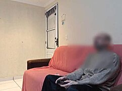 Vaimon vitsi muuttuu yllätyksiseksi seksiksi miehen ystävän kanssa. Shokeeraava petos paljastuu!