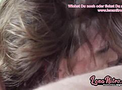 Rødhåret milf suger efter hård stødning i hendes behårede våde fisse dagligt