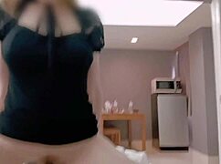 태국 파타야 걸들과 잊지 못할 화장실 애널 펀 데이트, 아름다운 틴 18+