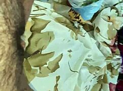 Я смотрю, как мою девчонку ебут, а потом она помогает мне кончить... лесбийские иллюзии