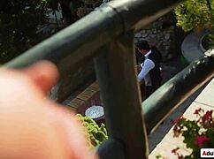 Petite mariée se fait dp par mari et serveur