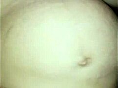 Kawan perempuan Indonesia suka main pepek ketat saya