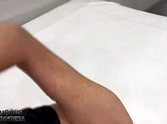 Vadul mentem a kurva Eva Perezzel, basztam a seggét és puncáját, amíg csöpögött a spunkótól.