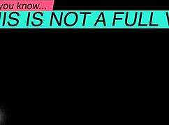 قبل صدري أثناء تصوير فوتوغرافي لعب أدوار حار من قبل جيني سميث.