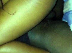 dwerg vreemdgaat met grote lul achter haar mans rug