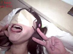 サンリオ衣装のナナがダブルピストンとぶっかけ！