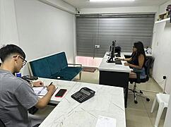 Familia Jodida - My new Medellin hermanastra begged for office sex. Her hot interview turned into homemade action.