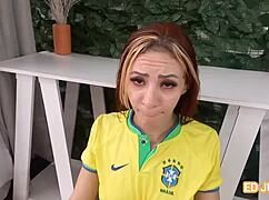 Hollantilainen fani pussii brasilialaisen kannattajan perseä ilman kondomia