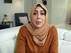 Rozvedená muslimská dáma se stane děvkou pro slávu v POV