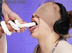 Teman Kelas Tipu Aku di Permainan Rasa, Masukin Kontol ke Mulut, dan Keluar Keras