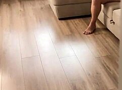 Orosz mostohaanya és mostohafiú lebukik maszturbálással aztán keményen baszva