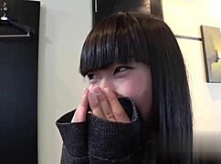 ホーニーなアジアンガール94がワイルド無修正ムーブを見せる