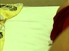 นวดเวียดนามเซ็กซี่กลายเป็นเย็ด yoni threesome เวียดนาม yoni เย็ด