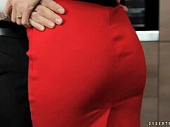 Prezent Rocznicy z Kathią Nobili i Kiara Lord