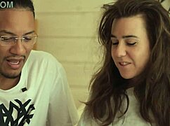 Mi van, amikor mostoha-unokatestvérek összeköltöznek egy házba? Totális káosz kint! 😅