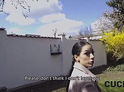 Zgodba cuck4k o moji ruski ženi, ki jo obrito in nabijajo