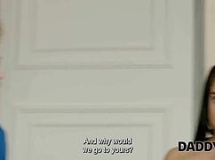 Yo, deal daddy4k spalanca figa ceca! 😈