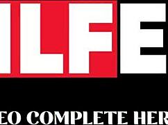 Matrigna Attira Figliastro con le Sue Tette Enormi per una Cavalcata Selvaggia.