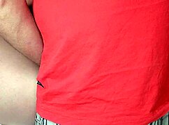 Umm, moja foster mačeha me prosila, da ji sperem v pičko, veš?