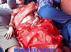 인도 스텝맘과 아들이 더티 데시 섹스