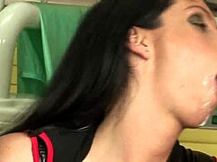 Απιστευμένη Lisa Sparkle λαχταράει ωμό σεξ σε αποστολή και ζεστό σπέρμα.