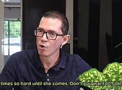 该死，我和继子看着的时候操老婆的交易！