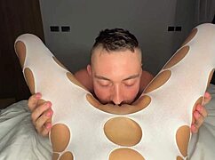 Sarışın sevgilim, Beni olgun amatör gibi doğal memelerle sert sik! dedi