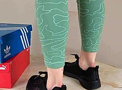 Sneaker unboxing and try on with heels and feet focus