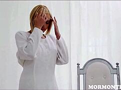 I watch this blonde Mormon teen 18+ masturbate to orgasm