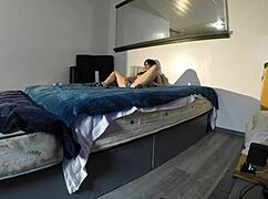 i watch scarlett johnson masturbating solo in her private space