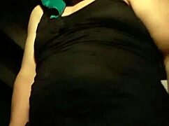 rossa travesti sings sexy tune on stage