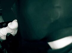 petite amateur makes up with cock