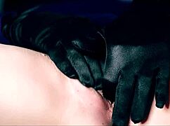 petite amateur makes up with cock