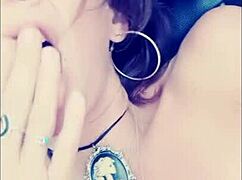 Vanessa Vixon masturbating solo on the beach 😍 pt 1