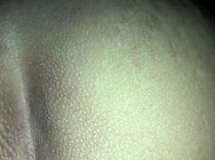 novinha sitting gostoso in a cozy spot