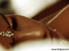 wonderful loving babe from exotic asia shares her mature milf experiences