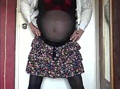 bisexual crossdresser shares his story