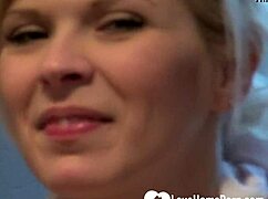 Hottie in stockings strips and pleasures herself 😍